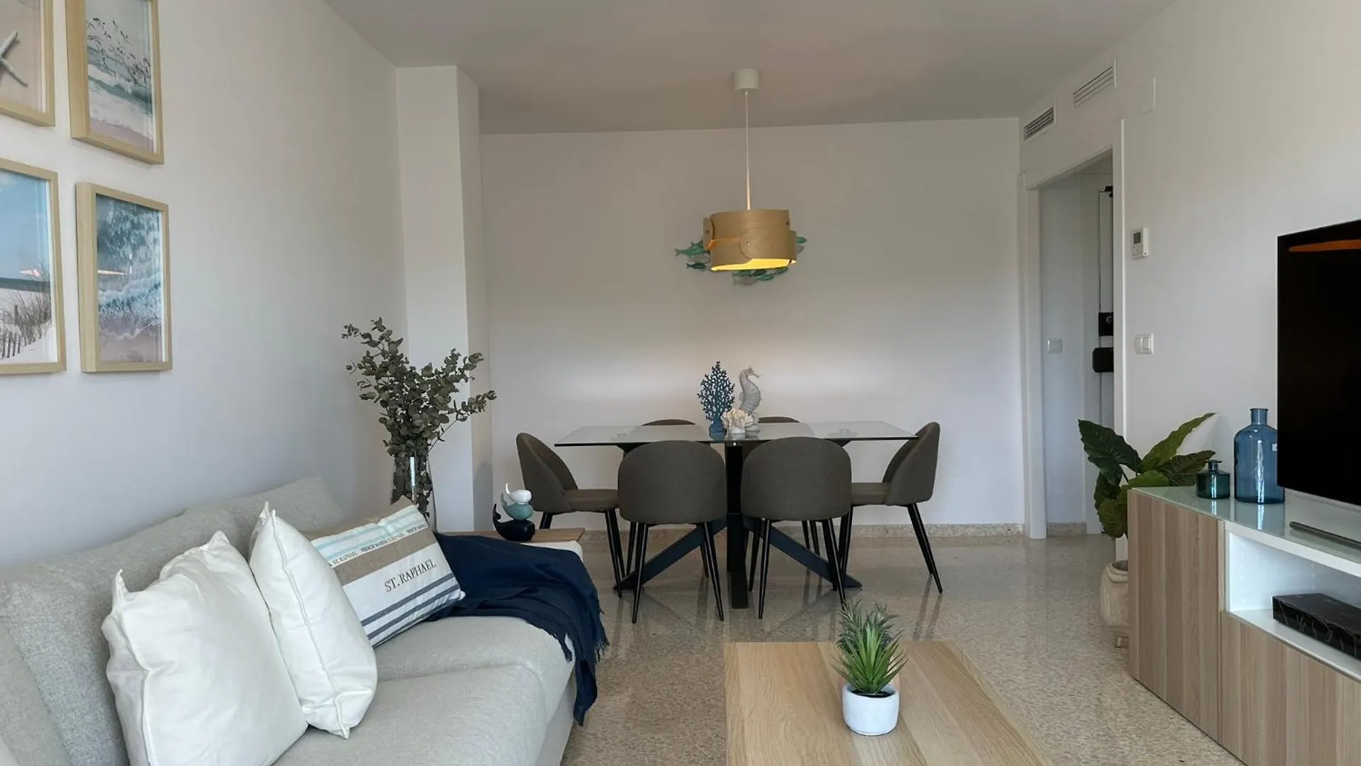 Apartamento En Torre Del Mar Proximo A La Playa 0*,